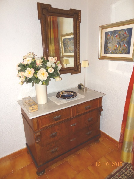 4 1/2 Zimmer Ferienhaus in Javea an der Costa Blanca Kommode